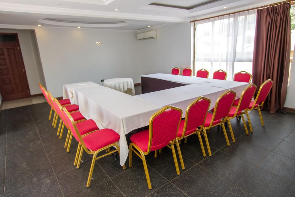 Victoria Comfort Inn كيزيمو المظهر الخارجي الصورة