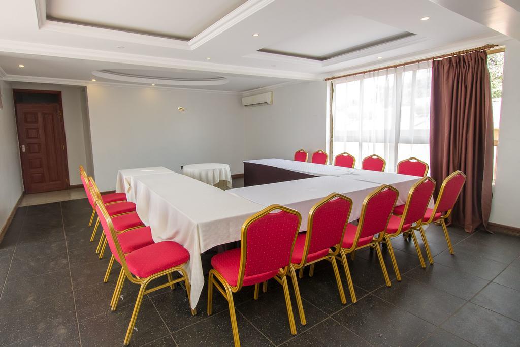 Victoria Comfort Inn كيزيمو المظهر الخارجي الصورة