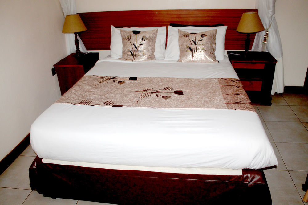 Victoria Comfort Inn كيزيمو المظهر الخارجي الصورة